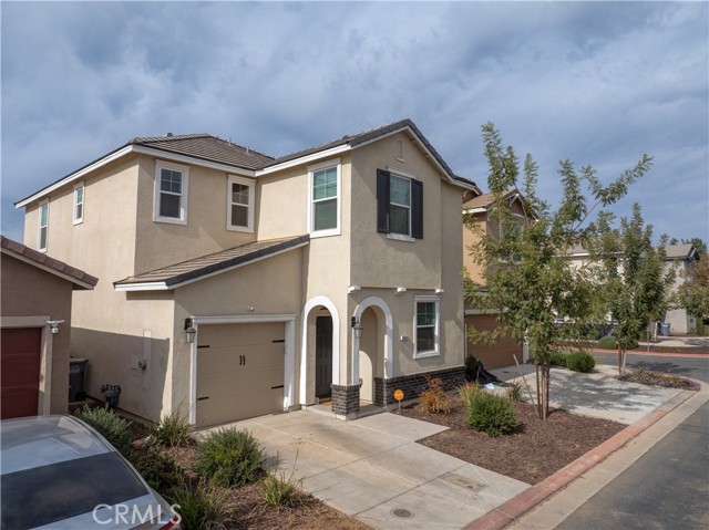 Detail Gallery Image 3 of 60 For 2943 Bannon Ln, Merced,  CA 95348 - 3 Beds | 2/1 Baths