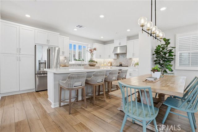 Front Image Thumbnail for CROC26034941