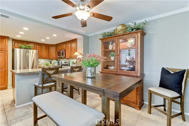 21982 Kitridge, Mission Viejo CA: https://media.crmls.org/medias/598fe9b4-13b2-4ea6-9de0-8e0b82efc989.jpg