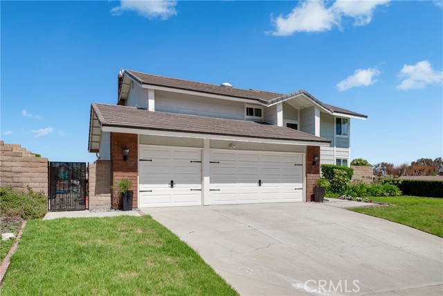 6691 E Smokewood Circle, Anaheim CA: https://media.crmls.org/medias/59900f1f-4fb1-43ed-9851-c95ba09b15df.jpg