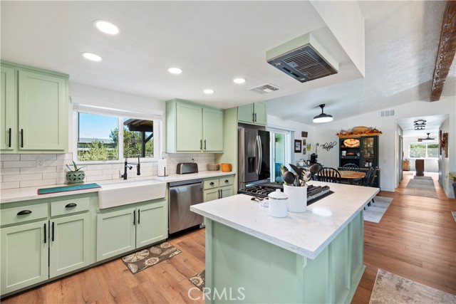 Detail Gallery Image 16 of 48 For 7215 Kourie Way, Oak Hills,  CA 92344 - 2 Beds | 2 Baths