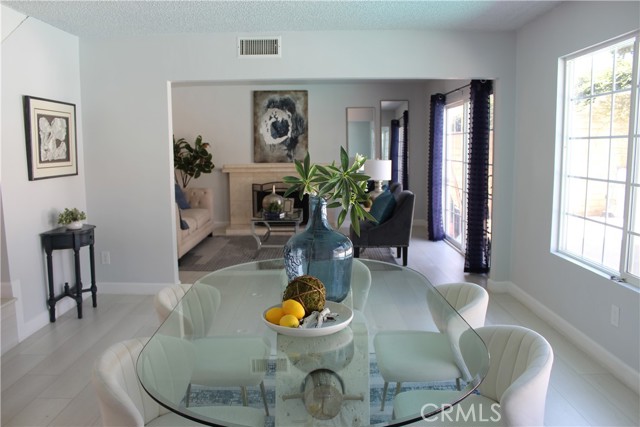 Detail Gallery Image 3 of 17 For 737 N 4th St, Montebello,  CA 90640 - 4 Beds | 3 Baths