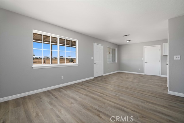 Detail Gallery Image 4 of 19 For 8137 Walpole, California City,  CA 93505 - 3 Beds | 1 Baths