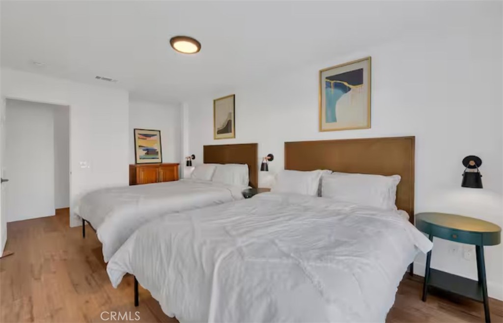 MLS #OC25251150 image #28