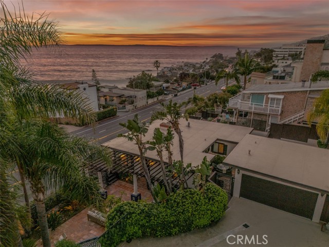 Detail Gallery Image 32 of 40 For 32056 Coast Highway, Laguna Beach,  CA 92651 - 3 Beds | 1 Baths