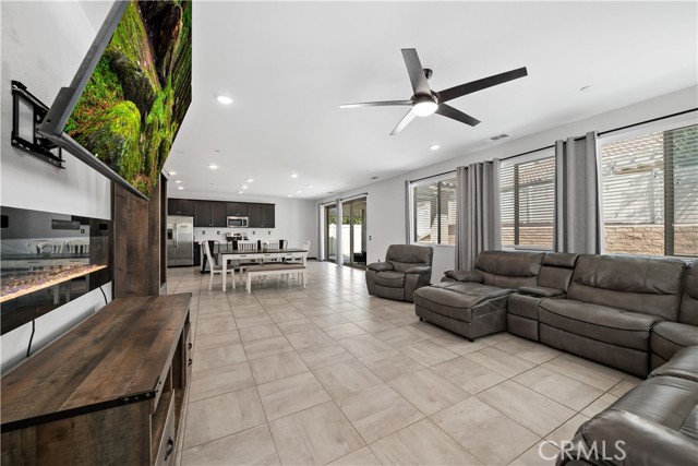 Detail Gallery Image 21 of 72 For 30924 Falling Star Pl, Murrieta,  CA 92563 - 4 Beds | 3 Baths
