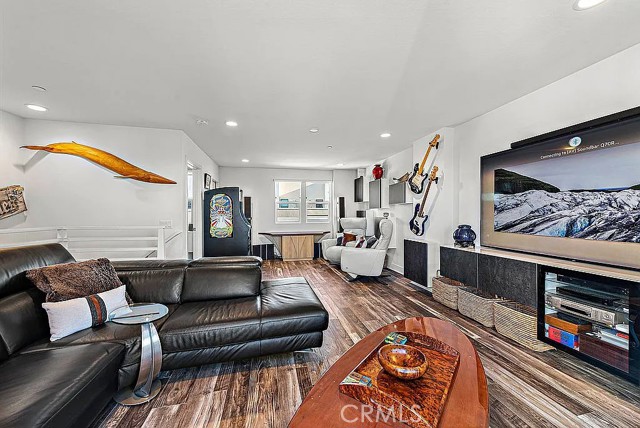 Detail Gallery Image 36 of 52 For 1651 Topanga, Costa Mesa,  CA 92627 - 3 Beds | 3/2 Baths