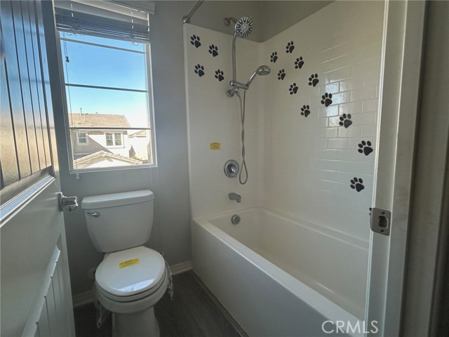 Detail Gallery Image 13 of 40 For 3195 E Olympic, Ontario,  CA 91762 - 3 Beds | 2/1 Baths