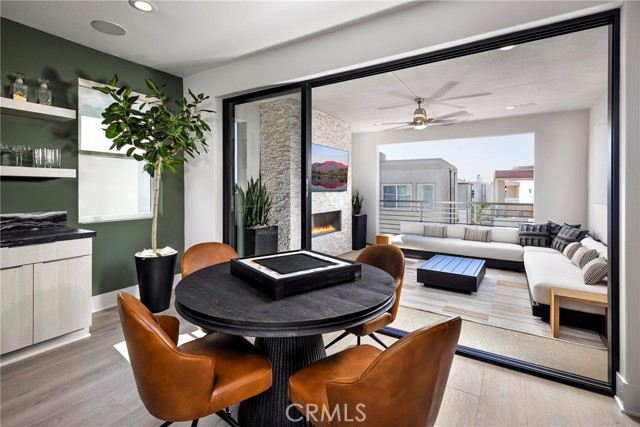 Detail Gallery Image 14 of 18 For 136 Creation, Irvine,  CA 92618 - 5 Beds | 5 Baths