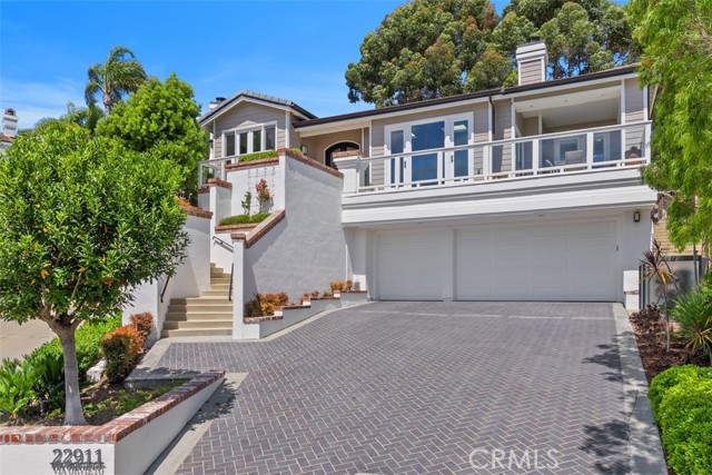 Detail Gallery Image 5 of 50 For 22911 via Orvieto, Dana Point,  CA 92629 - 4 Beds | 3/1 Baths