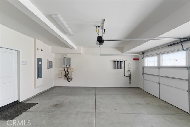 Detail Gallery Image 39 of 45 For 1040 N Anaheim #1,  Anaheim,  CA 92801 - 3 Beds | 2/1 Baths