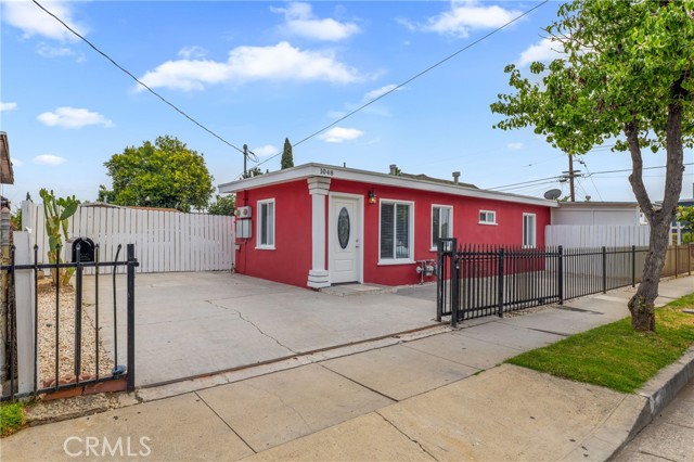 1048 Record Avenue, East Los Angeles, California 90023, ,Multi-Family,For Sale,Record,CV25133419