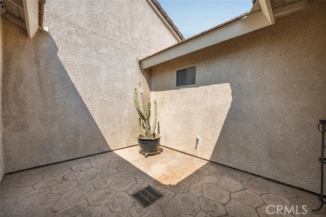 Detail Gallery Image 17 of 69 For 3501 Doe Spring Rd, Corona,  CA 92882 - 3 Beds | 2 Baths