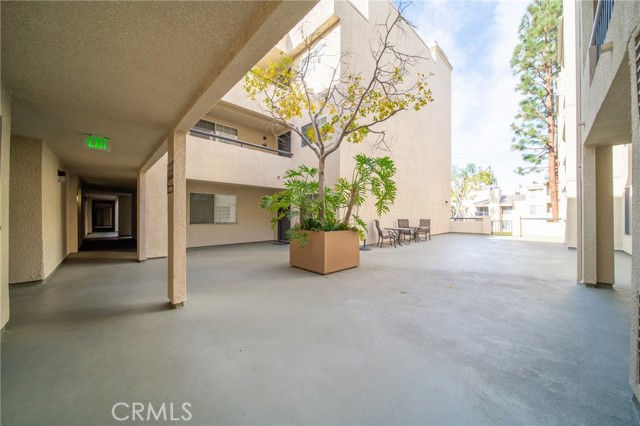 Detail Gallery Image 20 of 30 For 5545 Canoga Ave #121,  Woodland Hills,  CA 91367 - 2 Beds | 2 Baths