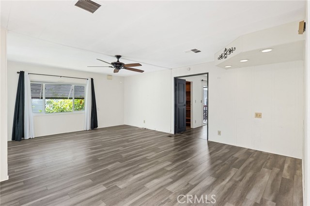 Detail Gallery Image 14 of 36 For 27701 Murrieta Rd #227,  Menifee,  CA 92586 - 2 Beds | 2 Baths