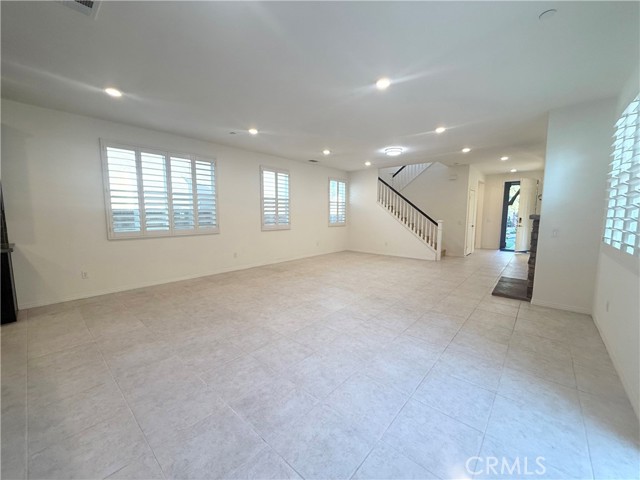 28309 Camino Del Arte Drive, Valencia CA: https://media.crmls.org/medias/599666b5-6df7-4f40-9705-abdf2580a47f.jpg