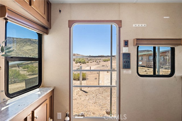 Detail Gallery Image 26 of 35 For 1111 Saratoga, Pioneertown,  CA 92268 - 1 Beds | 1 Baths