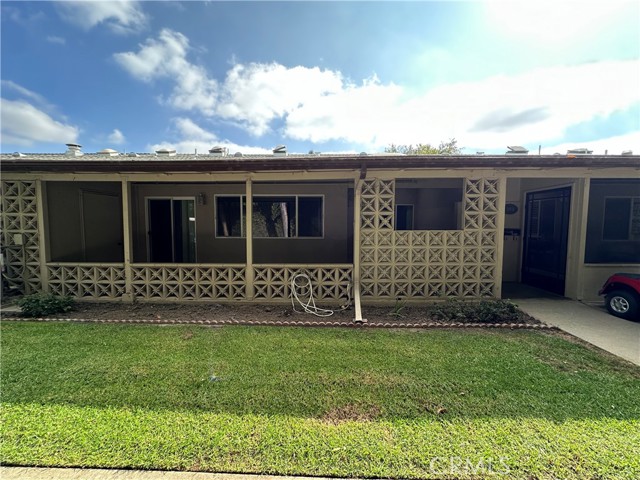 Detail Gallery Image 1 of 17 For 13321 El Dorado Dr., M8-203c, Seal Beach,  CA 90740 - 2 Beds | 1 Baths