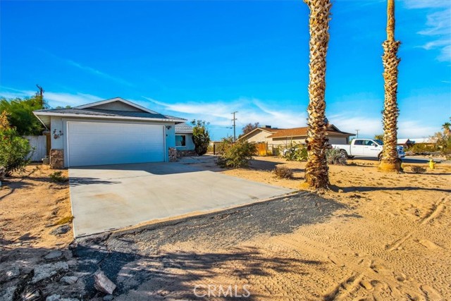 Detail Gallery Image 2 of 40 For 5404 Lupine Ave, Twentynine Palms,  CA 92277 - 2 Beds | 1 Baths