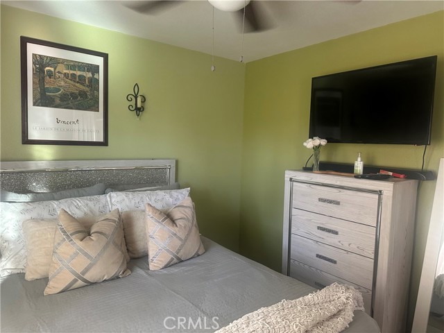 Detail Gallery Image 21 of 38 For 1332 E Rover Ln #E,  Beaumont,  CA 92223 - 4 Beds | 2/1 Baths