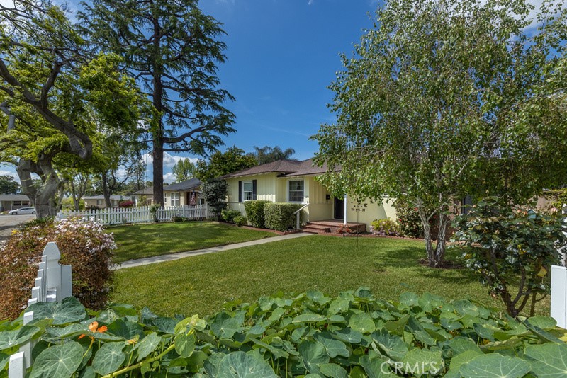 615 N Quince Avenue, Upland, CA 91786