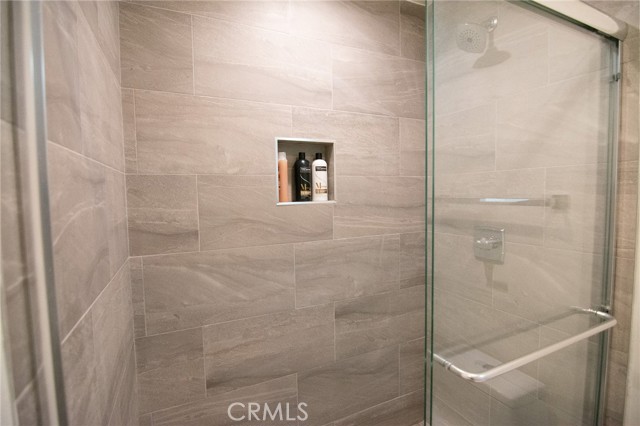 Detail Gallery Image 27 of 53 For 1187 Crenshaw Bld #102,  Los Angeles,  CA 90019 - 2 Beds | 3 Baths