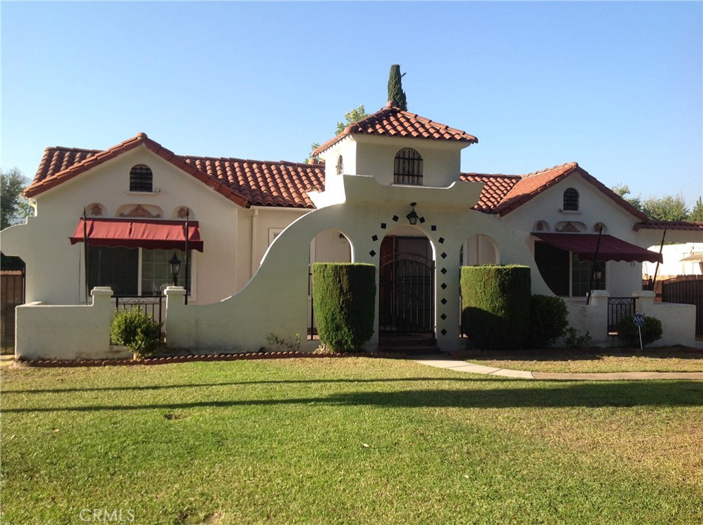 71 W Norman Avenue