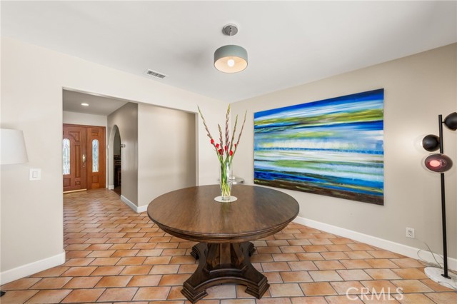 Detail Gallery Image 8 of 54 For 2525 Jonquil Dr, Upland,  CA 91784 - 4 Beds | 2/1 Baths