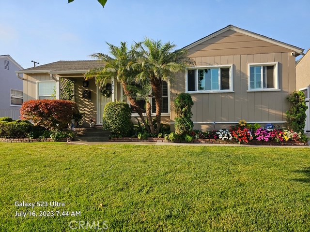 Detail Gallery Image 2 of 3 For 2942 Silva, Lakewood,  CA 90712 - 3 Beds | 1 Baths