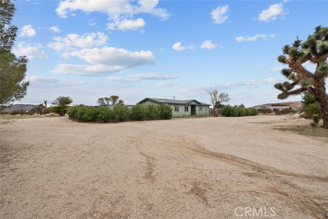 Detail Gallery Image 5 of 50 For 6142 Rare Rabbit Ave, Mojave,  CA 93501 - 3 Beds | 2 Baths