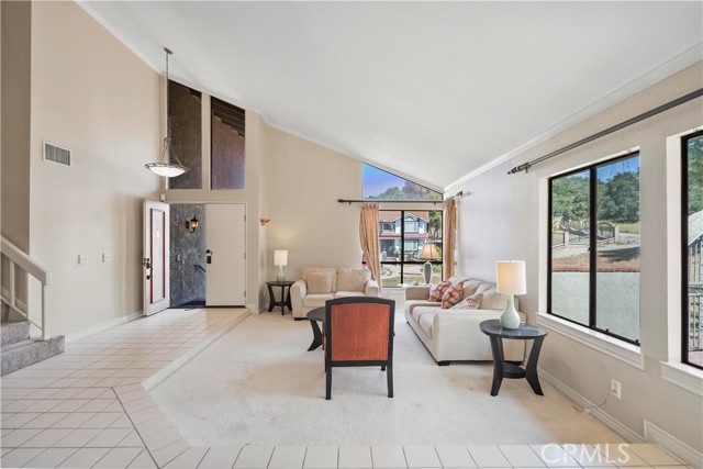 20905 Running Branch Road, Diamond Bar CA: https://media.crmls.org/medias/599d08aa-d371-40db-bce4-0f181e98b9ea.jpg