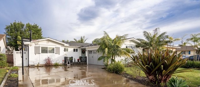 2176 Meyer Pl, Costa Mesa, CA 92627