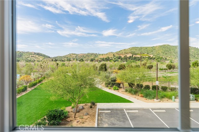 Detail Gallery Image 27 of 66 For 35103 Vintage Cove, Fallbrook,  CA 92028 - 4 Beds | 2/1 Baths
