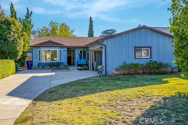 Detail Gallery Image 1 of 27 For 15808 Valerio St, Van Nuys,  CA 91406 - 3 Beds | 2 Baths