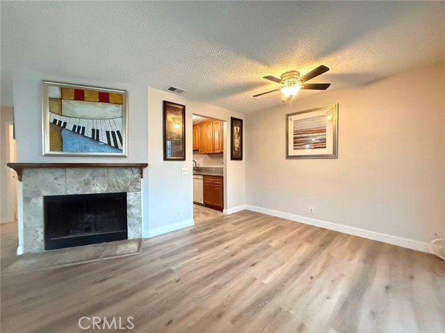 Detail Gallery Image 8 of 27 For 1230 S Cypress, Ontario,  CA 91762 - 3 Beds | 2/1 Baths