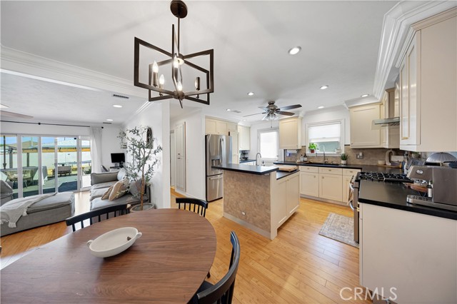 17971 Theodora Drive, Tustin CA: https://media.crmls.org/medias/59a00cfd-a97f-48a4-b4c6-c55f81c9b913.jpg