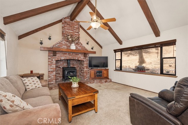 Detail Gallery Image 9 of 45 For 36232 Finegold Creek, North Fork,  CA 93643 - 3 Beds | 3/1 Baths