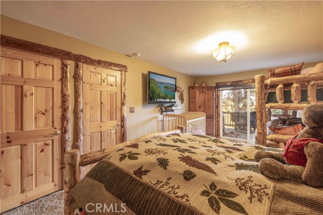 Detail Gallery Image 22 of 45 For 1319 Balsam Dr, Big Bear Lake,  CA 92315 - 3 Beds | 3/1 Baths