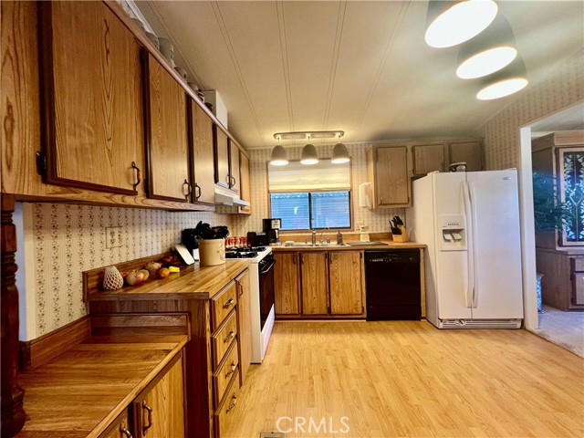 Detail Gallery Image 14 of 56 For 24600 Mountain Ave #66,  Hemet,  CA 92544 - 2 Beds | 2 Baths