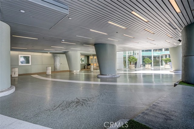 Detail Gallery Image 55 of 55 For 13600 Marina Pointe Dr #905,  Marina Del Rey,  CA 90292 - 2 Beds | 2/1 Baths