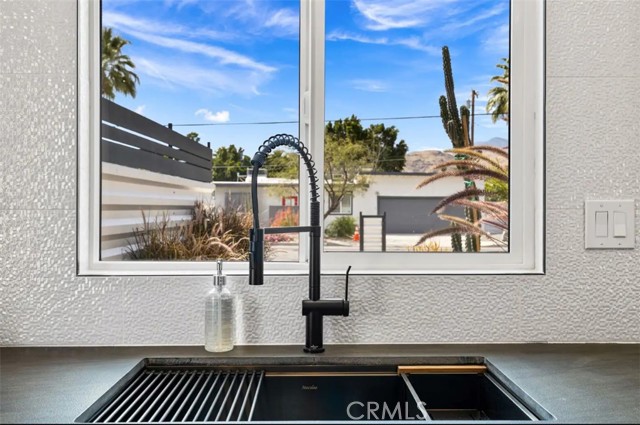 Detail Gallery Image 16 of 27 For 4348 E Camino Parocela, Palm Springs,  CA 92264 - 2 Beds | 1 Baths