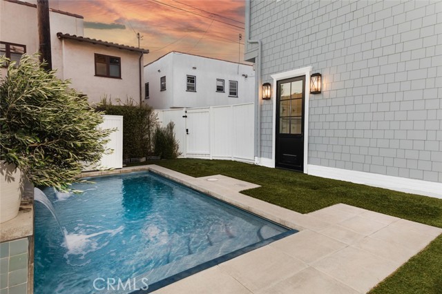 Detail Gallery Image 61 of 75 For 153 Granada Ave, Long Beach,  CA 90803 - 5 Beds | 4 Baths