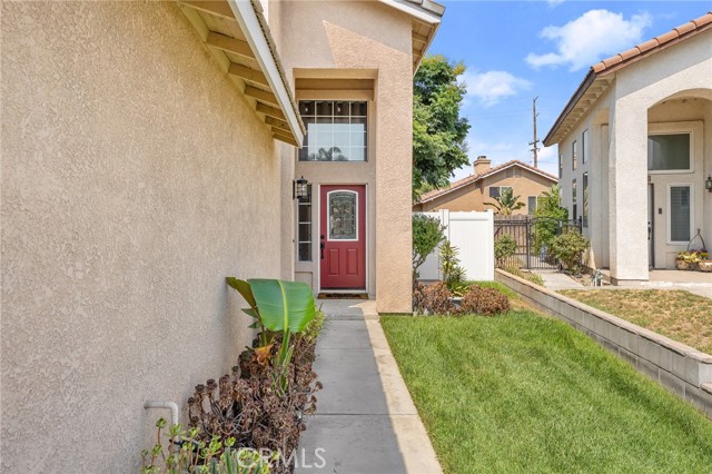 10162 Basalt Lane, Mentone CA: https://media.crmls.org/medias/59a2f618-470c-42ed-a07f-7859e8fccc26.jpg