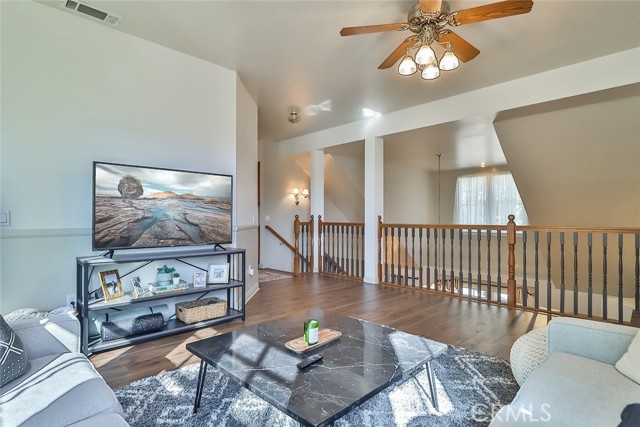 176 Pine Ridge Road, Crestline CA: https://media.crmls.org/medias/59a37682-87d2-4d69-8cb5-1e08e4b51f85.jpg