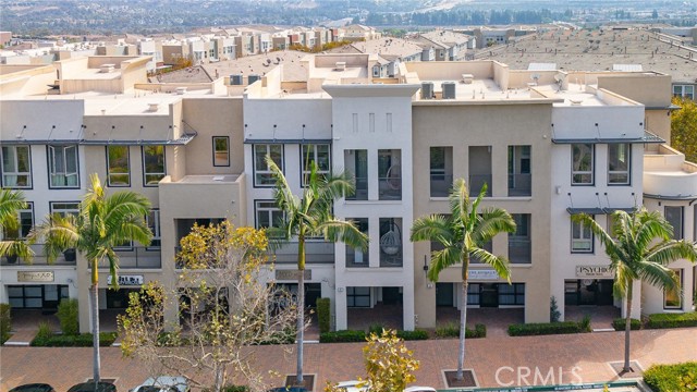 Detail Gallery Image 1 of 28 For 57 Vantis Dr, Aliso Viejo,  CA 92656 - 3 Beds | 2/2 Baths