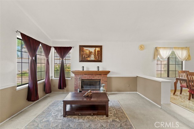 Detail Gallery Image 4 of 36 For 13663 Pageantry, Chino Hills,  CA 91709 - 3 Beds | 2 Baths