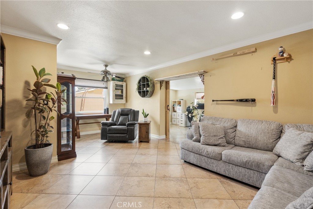 MLS #CV25201186 image #20