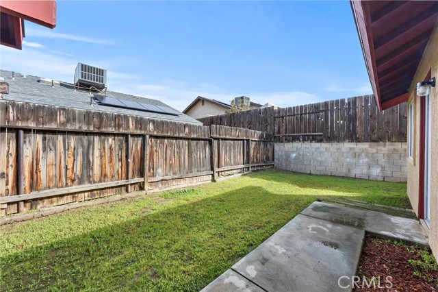 Detail Gallery Image 40 of 43 For 813 Orangewood, Bakersfield,  CA 93306 - 3 Beds | 2 Baths