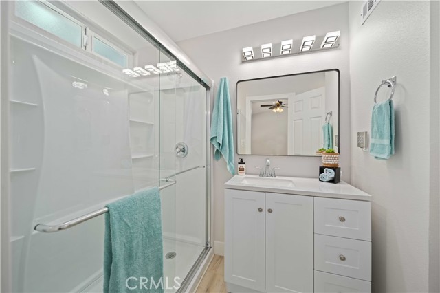 Detail Gallery Image 14 of 17 For 1120 W Holguin St, Lancaster,  CA 93534 - 4 Beds | 2 Baths