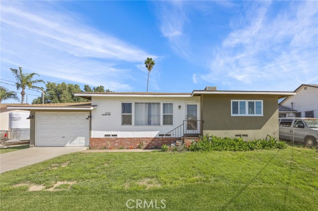 Detail Gallery Image 3 of 58 For 3757 Corona, Norco,  CA 92860 - 4 Beds | 2 Baths